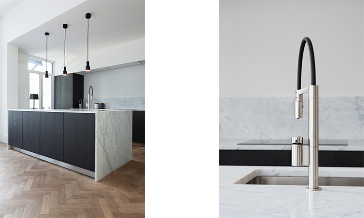 Architecturaal detail van Villa K — kozijn in een gevel van lichte baksteen